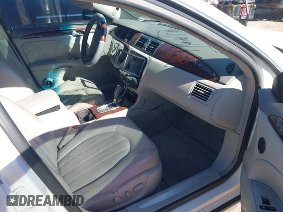 2011 Buick Lucerne CXL Premium with VIN 1G4HJ5EM7BU133189, listed as a IAAI auction lot 41340999 with 213,167 mi miles. Bid and sale history available at carsss.com. Image 5.