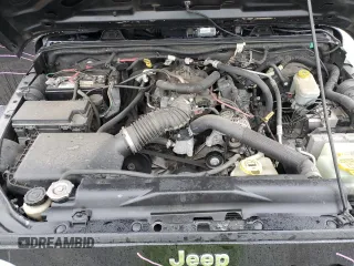 2009 Jeep Wrangler Unlimited X with VIN 1J4GA39119L755818, listed as a Copart auction lot 47886245 with 187,972 mi miles and Salvage Title. Bid and sale history available at carsss.com. Image 12.