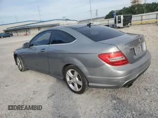 2012 Mercedes-Benz C 250 с VIN WDDGJ4HB3CF739542, выставлен на аукционе Copart как лот 62375505 с пробегом 139 214 миль миль и Списание • Salvage title. История ставок и продаж доступна на DreamBid. Изображение 2.