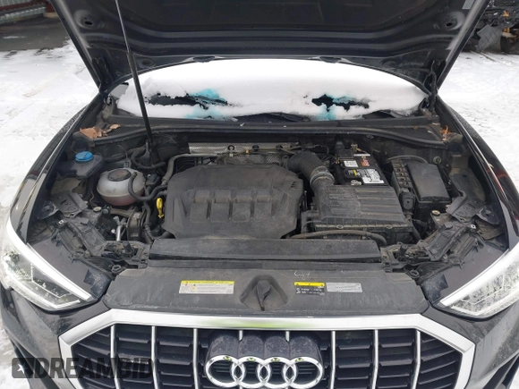 2020 Audi Q3 S line Prestige z VIN WA1FECF34L1043781, wystawiony jako IAAI lot #41500404 z przebiegiem 80 711 mil mil oraz . Historia ofert i sprzedaży dostępna na DreamBid. Obrazek 10.