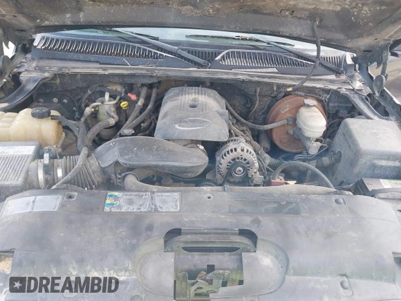 2005 Chevrolet Silverado 1500 LT with VIN 2GCEK13T551277184, listed as a IAAI auction lot 42028710 with Not Provided miles and . Bid and sale history available at DreamBid. Image 10.