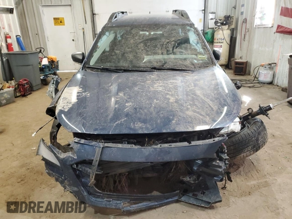 2025 Subaru Outback z VIN 4S4BTAAC4S3100355, wystawiony jako Copart lot #49111565 z przebiegiem 7 132 mil mil oraz Szkoda całkowita • Salvage title. Historia ofert i sprzedaży dostępna na DreamBid. Obrazek 5.