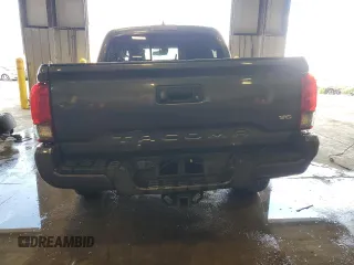 2019 Toyota Tacoma SR z VIN 3TMCZ5AN8KM197011, wystawiony jako Copart lot #56198675 z przebiegiem 117 363 mil mil oraz Szkoda całkowita • Salvage title. Historia ofert i sprzedaży dostępna na DreamBid. Obrazek 6.
