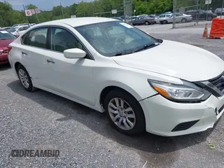 2016 Nissan Altima SR z VIN 1N4AL3AP2GC263873, wystawiony jako IAAI lot #42320440 z przebiegiem 85 028 mil mil oraz . Historia ofert i sprzedaży dostępna na DreamBid. Obrazek 1.