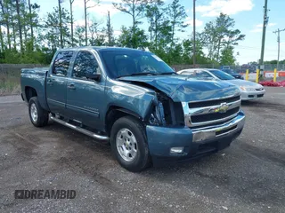 2010 Chevrolet Silverado 1500 LT with VIN 3GCRCSE08AG173488, listed as a IAAI auction lot 41977739 with 92,538 mi miles and . Bid and sale history available at DreamBid. Image 1.