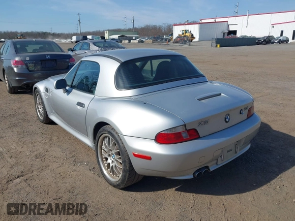 2000 BMW Z3 2.8 with VIN 4USCH3343YLF43582, listed as a IAAI auction lot 41754289 with 70,262 mi miles and . Bid and sale history available at DreamBid. Image 3.