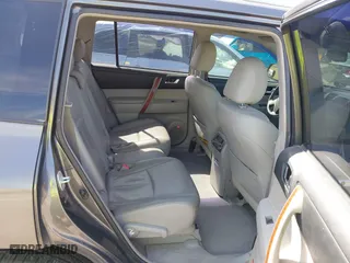 2008 Toyota Highlander Limited with VIN JTEES42A782105255, listed as a IAAI auction lot 41879970 with 255,222 mi miles. Bid and sale history available at carsss.com. Image 8.