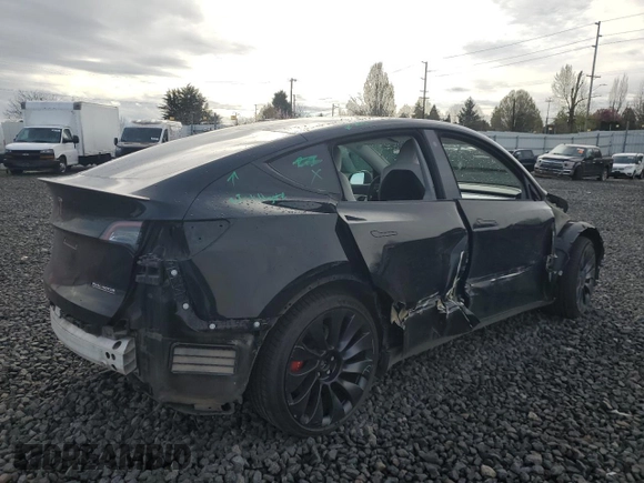 2022 Tesla Model Y Performance z VIN 7SAYGDEFXNF326967, wystawiony jako Copart lot #48934175 z przebiegiem 53 167 mil mil oraz Szkoda całkowita • Salvage title. Historia ofert i sprzedaży dostępna na DreamBid. Obrazek 3.
