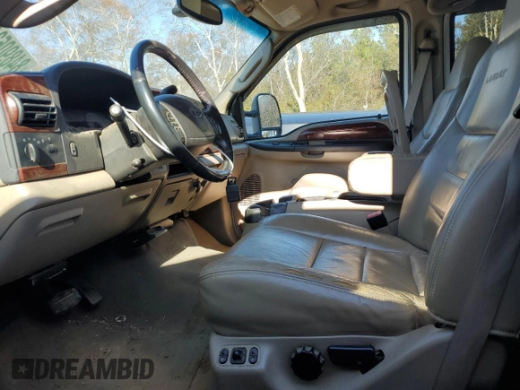 2005 Ford F-350 XL с VIN 1FTWW32P55EA54456, выставлен на аукционе Copart как лот 84890534 с пробегом 128 220 миль миль и Списание • Salvage title. История ставок и продаж доступна на DreamBid. Изображение 7.