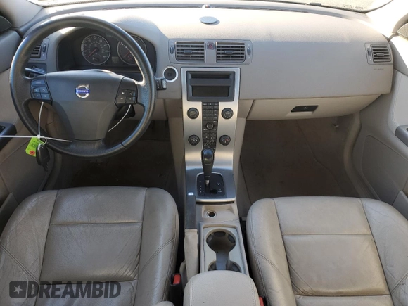 2006 Volvo V50 2.5L Turbo with VIN YV1MJ682462205500, listed as a Copart auction lot 48192385 with 157,707 mi miles and Salvage Title. Bid and sale history available at carsss.com. Image 8.