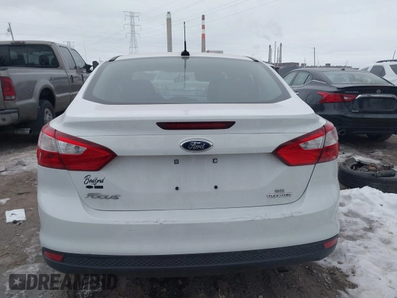 2013 Ford Focus SE with VIN 1FADP3F29DL343536, listed as a IAAI auction lot 41396247 with 185,737 mi miles. Bid and sale history available at carsss.com. Image 17.