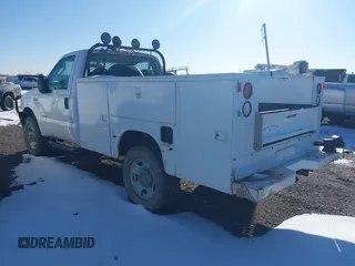2007 Ford F-350 с VIN 1FDSF35P67EA42339, выставлен на аукционе IAAI как лот 41457797 с пробегом 72 297 миль миль и . История ставок и продаж доступна на DreamBid. Изображение 3.