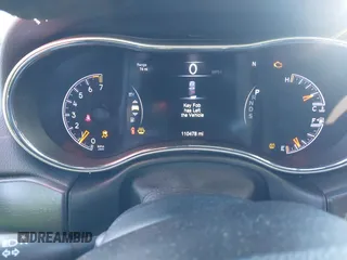 2015 Jeep Grand Cherokee Laredo with VIN 1C4RJFAG8FC135253, listed as a IAAI auction lot 41169128 with 110,478 mi miles. Bid and sale history available at carsss.com. Image 7.