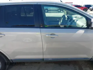 2007 Ford Edge SEL PLUS with VIN 2FMDK49C67BB03573, listed as a IAAI auction lot 42083289 with 217,179 mi miles. Bid and sale history available at carsss.com. Image 13.