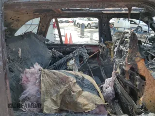 2018 BMW X5 M z VIN 5YMKT6C50J0Y84198, wystawiony jako Copart lot #78484863 z przebiegiem Nie podano mil oraz . Historia ofert i sprzedaży dostępna na DreamBid. Obrazek 11.