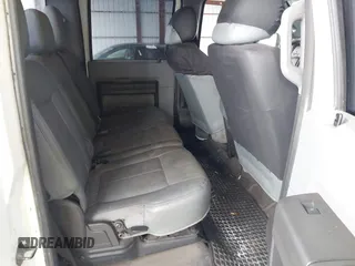 2015 Ford F-250 Lariat with VIN 1FT7W2B62FED25206, listed as a IAAI auction lot 42633364 with 199,283 mi miles and . Bid and sale history available at DreamBid. Image 8.