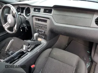 2014 Ford Mustang V6 with VIN 1ZVBP8AM9E5282862, listed as a Copart auction lot 61722205 with 161,550 mi miles and Salvage title. Bid and sale history available at DreamBid. Image 8.