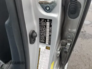 2017 Toyota Prius Two z VIN JTDKBRFU8H3548291, wystawiony jako Copart lot #56665405 z przebiegiem 80 619 mil mil oraz Nie do naprawy • Non repairable. Historia ofert i sprzedaży dostępna na DreamBid. Obrazek 12.