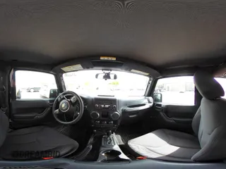 2017 Jeep Wrangler Sport z VIN 1C4AJWAG0HL754381, wystawiony jako IAAI lot #42366858 z przebiegiem 35 760 mil mil oraz . Historia ofert i sprzedaży dostępna na DreamBid. Obrazek 18.