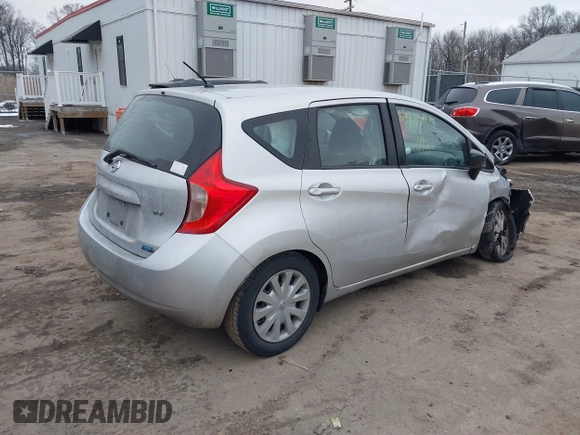 2015 Nissan Note S with VIN 3N1CE2CP5FL405319, listed as a IAAI auction lot 41357912 with 133,073 mi miles and . Bid and sale history available at DreamBid. Image 4.