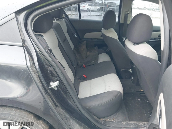 2013 Chevrolet Cruze LS with VIN 1G1PA5SH4D7278305, listed as a IAAI auction lot 41481198 with 169,668 mi miles. Bid and sale history available at carsss.com. Image 8.