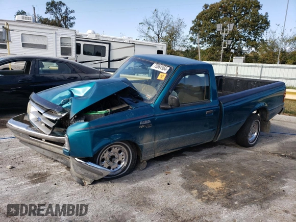 1996 Ford Ranger XL z VIN 1FTCR10U8TUB59731, wystawiony jako Copart lot #75864964 z przebiegiem 108 080 mil mil oraz Szkoda całkowita • Salvage title. Historia ofert i sprzedaży dostępna na DreamBid. Obrazek 1.