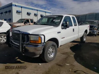 2003 Ford Super Duty F-250 XL with VIN 1FTNX21P23EC77975, listed as a Copart auction lot 86924984 with 2,011,188 mi miles and Clean Title. Bid and sale history available at carsss.com. Image 1.