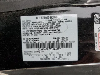 2005 Ford Mustang Deluxe with VIN 1ZVFT80N755144292, listed as a Copart auction lot 52758535 with 178,170 mi miles and Salvage Title. Bid and sale history available at carsss.com. Image 13.