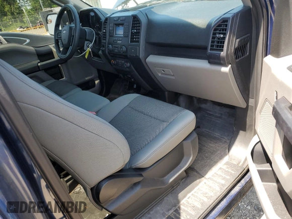 2018 Ford F-150 XL with VIN 1FTMF1CB1JKF33743, listed as a Copart auction lot 62007515 with 41,032 mi miles and Salvage title. Bid and sale history available at DreamBid. Image 8.