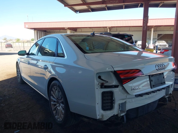 2015 Audi A8 3.0T z VIN WAU3GAFD8FN019722, wystawiony jako IAAI lot #42292255 z przebiegiem 126 889 mil mil oraz . Historia ofert i sprzedaży dostępna na DreamBid. Obrazek 3.
