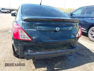2015 Nissan Versa SV with VIN 3N1CN7AP4FL944238, listed as a IAAI auction lot 42065388 with 196,083 mi miles. Bid and sale history available at carsss.com. Image 6.