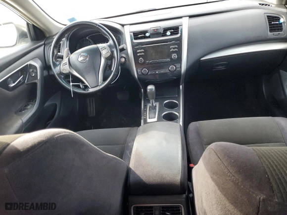 2013 Nissan Altima 3.5 SL with VIN 1N4BL3AP3DN497718, listed as a Copart auction lot 82883334 with 193,397 mi miles and Non Repairable. Bid and sale history available at carsss.com. Image 8.