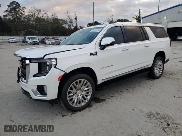 2024 GMC Yukon XL SLT with VIN 1GKS2GKD2RR218983, listed as a Copart auction lot 86210034 with 14,489 mi miles and Salvage Title. Bid and sale history available at carsss.com. Image 1.