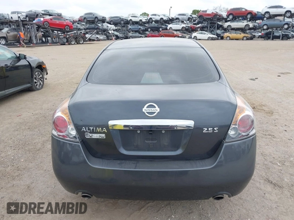 2012 Nissan Altima 2.5 S with VIN 1N4AL2AP7CN489125, listed as a IAAI auction lot 41731788 with 207,697 mi miles. Bid and sale history available at carsss.com. Image 16.