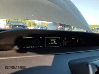 2016 Toyota Prius Four z VIN JTDKARFU1G3028550, wystawiony jako Copart lot #52156545 z przebiegiem 104 414 mil mil oraz Szkoda całkowita • Salvage title. Historia ofert i sprzedaży dostępna na DreamBid. Obrazek 9.
