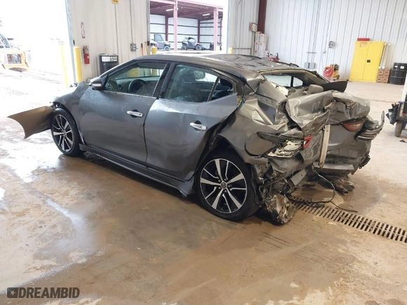 2021 Nissan Maxima SV with VIN 1N4AA6CV9MC513527, listed as a IAAI auction lot 40056232 with 54,583 mi miles. Bid and sale history available at carsss.com. Image 3.