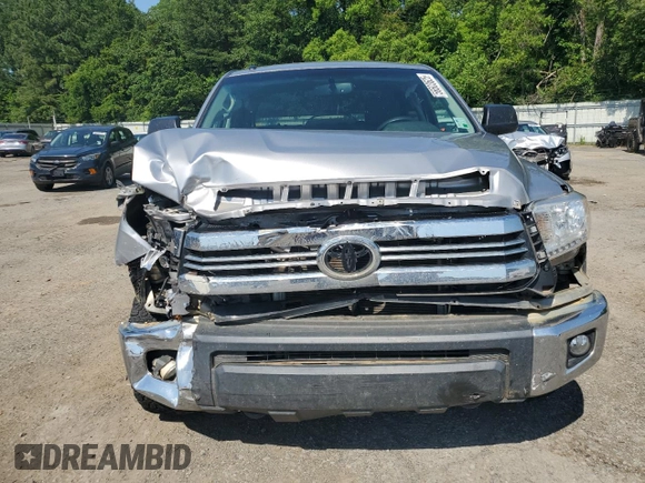 2016 Toyota Tundra SR5 z VIN 5TFDW5F10GX557117, wystawiony jako Copart lot #56503625 z przebiegiem 138 648 mil mil oraz Szkoda całkowita • Salvage title. Historia ofert i sprzedaży dostępna na DreamBid. Obrazek 5.