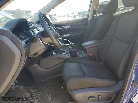 2020 Nissan Rogue SV with VIN KNMAT2MV2LP525568, listed as a Copart auction lot 50659625 with 106,129 mi miles and Clean Title. Bid and sale history available at carsss.com. Image 7.