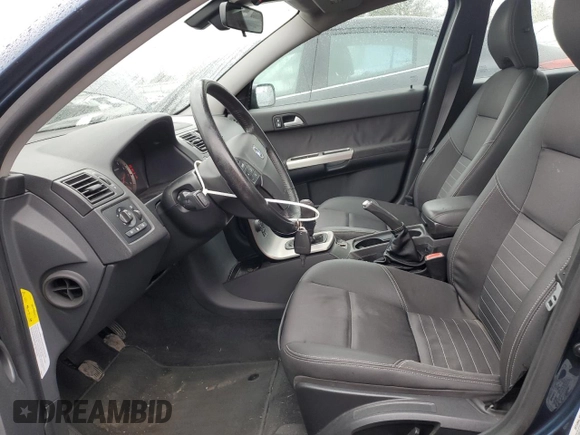 2005 Volvo S40 with VIN YV1MS682852089228, listed as a Copart auction lot 79582464 with 107,503 mi miles and Salvage Title. Bid and sale history available at carsss.com. Image 7.
