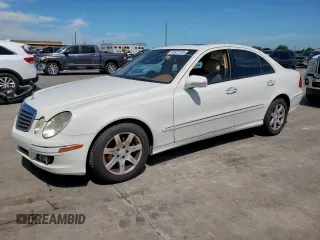 2008 Mercedes-Benz E 320 with VIN WDBUF22X28B282212, listed as a Copart auction lot 65972195 with 185,747 mi miles and Clean title. Bid and sale history available at DreamBid. Image 1.