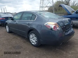2009 Nissan Altima SL with VIN 1N4AL21E09N541749, listed as a IAAI auction lot 41951307 with 129,378 mi miles and . Bid and sale history available at DreamBid. Image 3.