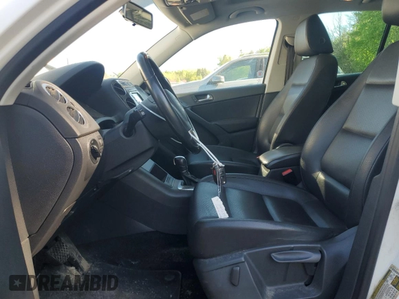 2013 Volkswagen Tiguan Trendline с VIN WVGJV7AX0DW518019, выставлен на аукционе Copart как лот 57944405 с пробегом 358 645 миль миль и Чистый • Clean title. История ставок и продаж доступна на DreamBid. Изображение 7.