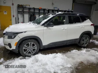 2021 Kia Seltos S with VIN KNDEU2AA9M7050549, listed as a Copart auction lot 44428085 with 59,205 mi miles and Salvage title. Bid and sale history available at DreamBid. Image 1.