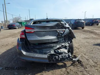 2018 Ford Fusion SE with VIN 3FA6P0HD5JR210985, listed as a IAAI auction lot 41776984 with 83,415 mi miles. Bid and sale history available at carsss.com. Image 16.