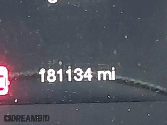 2015 Jeep Cherokee Latitude with VIN 1C4PJLCB0FW676917, listed as a IAAI auction lot 41928270 with 181,134 mi miles and . Bid and sale history available at carsss.com. Image 15.