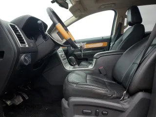 2010 Lincoln MKX with VIN 2LMDJ8JC0ABJ33959, listed as a Copart auction lot 52521895 with 279,059 mi miles and Clean Title. Bid and sale history available at DreamBid. Image 7.