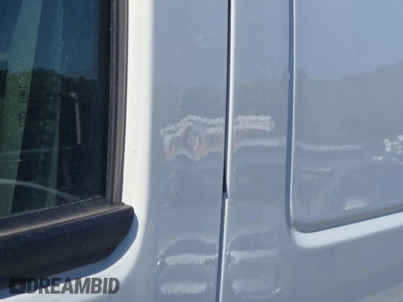 2022 Chevrolet Express Cargo with VIN 1GCWGAFPXN1225074, listed as a IAAI auction lot 42666702 with 101,508 mi miles and . Bid and sale history available at DreamBid. Image 18.