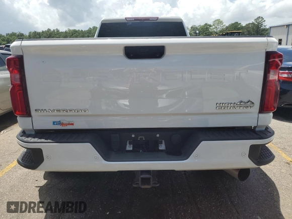 2023 Chevrolet Silverado 3500HD High Country with VIN 1GC4YVEY8PF106550, listed as a Copart auction lot 62410874 with 14,384 mi miles and Clean Title. Bid and sale history available at carsss.com. Image 6.