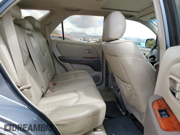 2003 Lexus RX 300 with VIN JTJGF10U930158246, listed as a Copart auction lot 56904515 with 178,845 mi miles and Clean title. Bid and sale history available at DreamBid. Image 11.