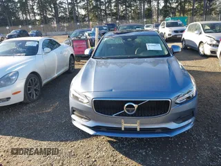 2017 Volvo S90 Momentum with VIN YV1A22MK0H1014633, listed as a IAAI auction lot 41266677 with 46,470 mi miles. Bid and sale history available at carsss.com. Image 13.